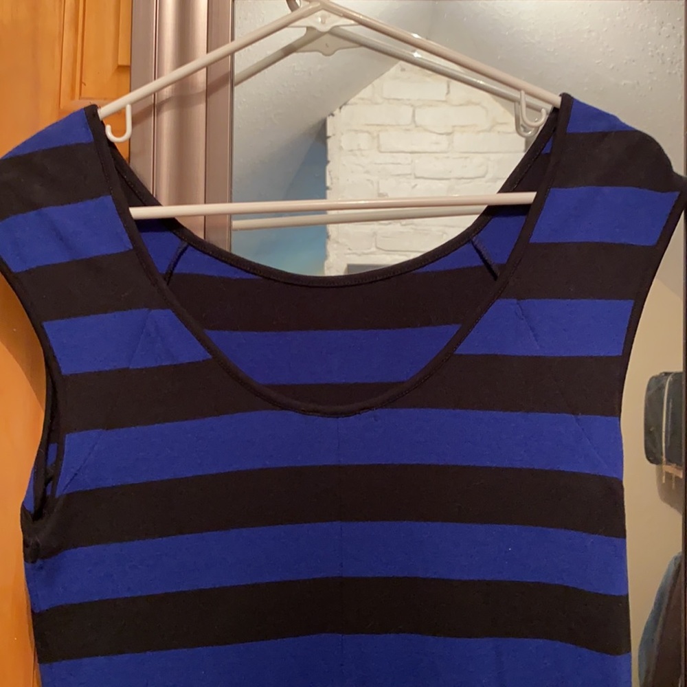 Express top - Picture 2 of 3